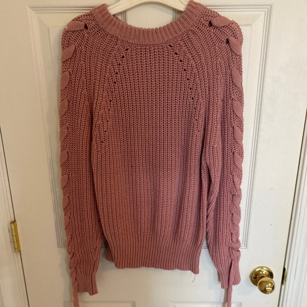 Tie-sleeve sweater